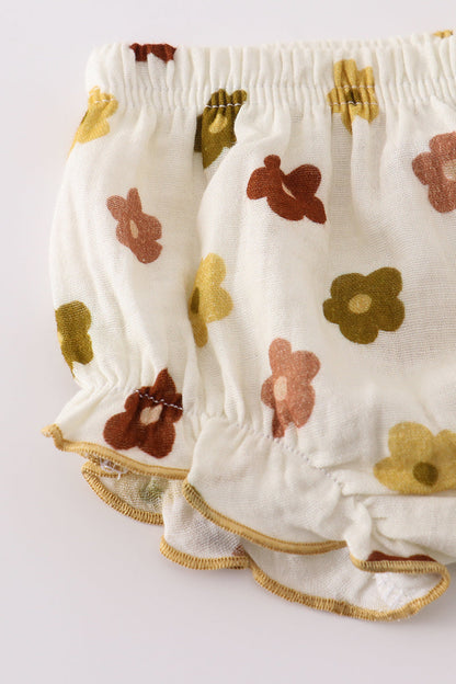 Muslin Daisy Smocked Baby Bummies Set