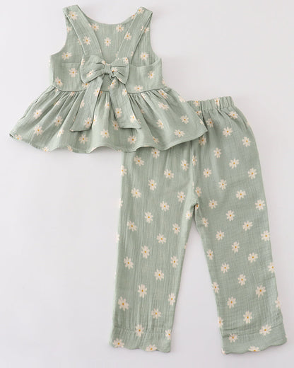 Muslin Sage Daisy Girl Set