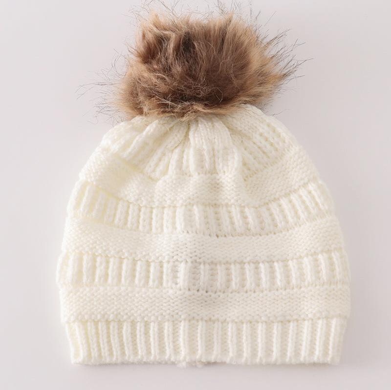 Cable Knit Pompom Beanie - Ivory