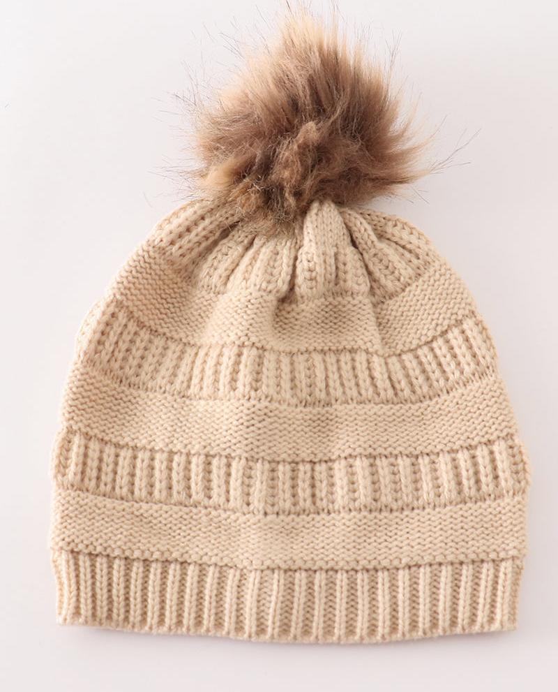 Cable Knit Pompom Beanie - Beige