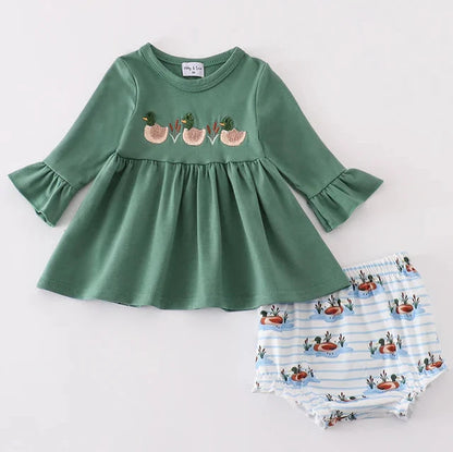 Forest Duck French Knot Girl Bloomers Set