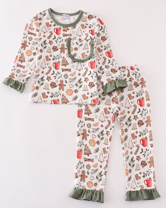 Merry Christmas Print Ruffle Pajamas Set